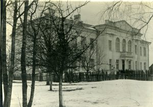 Ramygalos vidurinės mokyklos rūmai (pastatyti 1927 m.). XX a. 3 deš. pab. PAVB RKRS F68-216