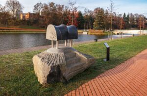 Skulptūra „Balnas dviems“. Gintaro Lukoševičiaus nuotrauka. 2025 m.