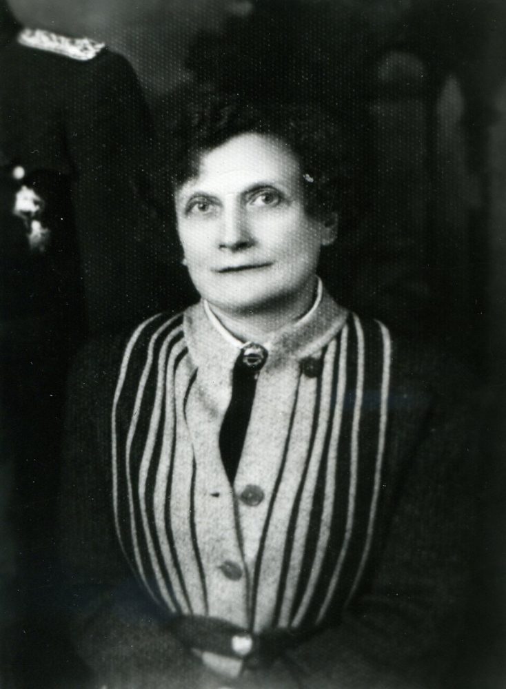 Elžbieta Jodinskaitė. Apie 1930 m., Panevėžys. PAVB F22