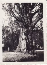 Paryžiuje, Bolonijos miške. 1932–1937 m. PAVB FJM-859/2