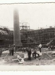 Panevėžio cukraus fabriko statyba. 1940 m. Nuotrauka iš Panevėžio kraštotyros muziejaus rinkinio