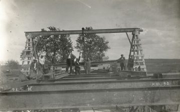 10. Saločių tilto statyba. Apie 1929 m. Fotogr. Chaitas Icikas