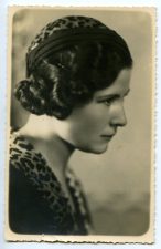 Veronika Limbaitė-Andrašūnienė. Fotogr. L. Greiserio. Apie 1935 m. PAVB F80-526