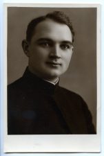 Kunigas Augustinas Liepinis. Fotogr. J. Pauros. 1931 m. PAVB F80-725