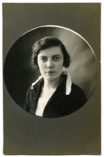 Nežinoma moteris. Fotogr. I. Frido. 1927 m. PAVB F80-533