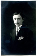 Panevėžio mokytojų seminarijos absolventas Kazys Gaspariūnas. Fotogr. I. Frido. 1925 m. PAVB F80-512