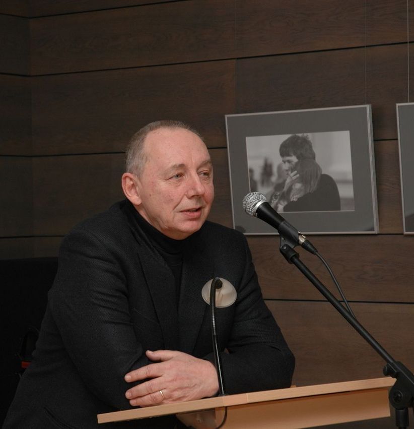 Arvydas Šliogeris Panevėžio apskrities G. Petkevičaitės-Bitės viešojoje bibliotekoje. 2010 m. V. Benašo nuotrauka