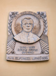 Atminimo lenta Alfonsui Lipniūnui. Nuotrauka Mazylis Media