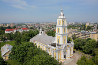 Panevėžio Kristaus Karaliaus katedra šiandien. T. Stasevičiaus nuotrauka iš http://paneveziokatedra.lt/katedra/eksterjeras/