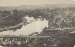 Anykščiai. Tiltas per Šventąją. Fotografija. Originalas. XIX a. 10 deš. pab. A. Baranausko ir A. Vienuolio-Žukausko memorialinis muziejus