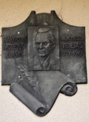 Atminimo lenta Motiejui Lukšiui. Nuotrauka Astos Rimkūnienės