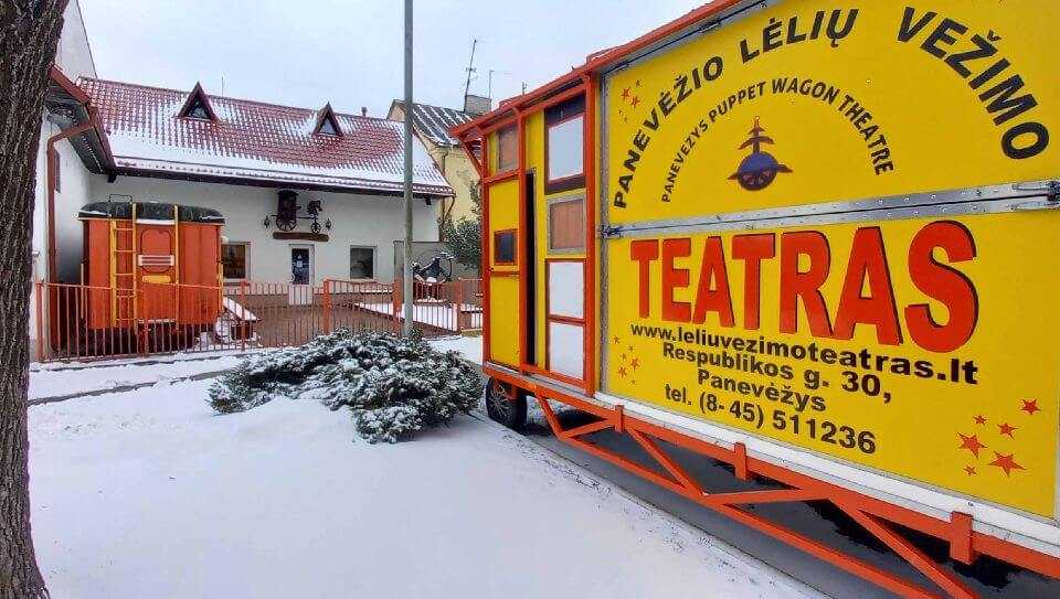 1. Panevėžio lėlių vežimo teatras. 2021 m. Agnės Tučkienės nuotrauka