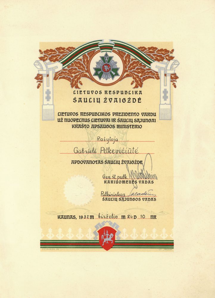 Gabrielės Petkevičiūtės [Petkevičaitės] apdovanojimo Šaulių Žvaigžde už nuopelnus Lietuvai ir Šaulių sąjungai pažymėjimas. 1937 m. birželio 24 d. LLTI MB F30-864