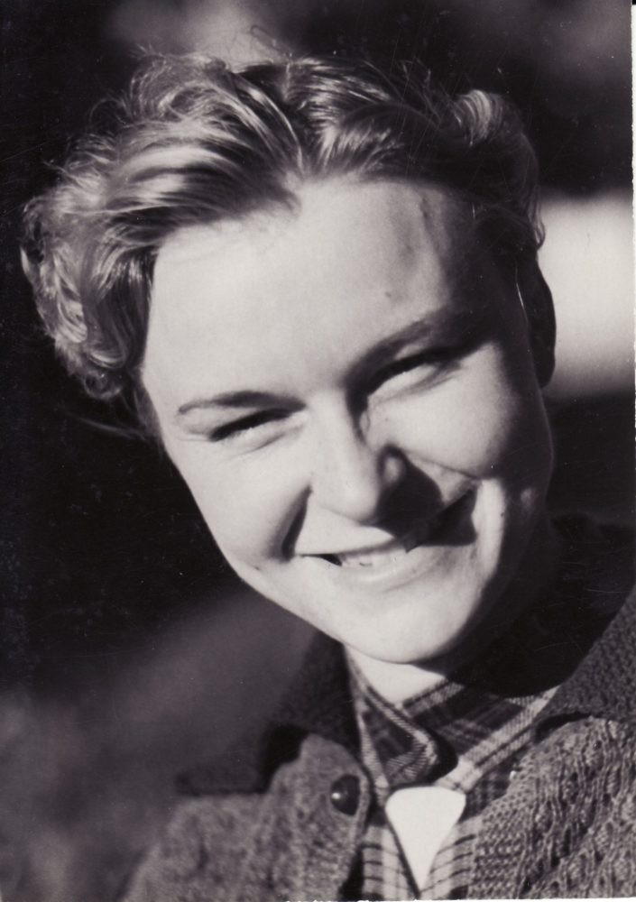 Liudvika Marija Adomavičiūtė. Panevėžys, 1956 m. Fotogr. Kazimiero Vitkaus. PAVB FKV-398-2-3