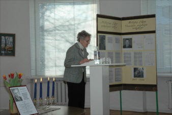 Rašytojo Motiejaus Lukšio 100-ųjų gimimo metinių paminėjimas galerijoje "2-asis aukštas". 2007 m.