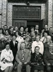 Panevėžio mokytojų seminarijos 1948 m. laidos absolventų ir pedagogų susitikimas. 1-oje eilėje iš kairės pedagogai: Emilija Juzulėnienė, Mykolas Karka, Ona Maksimaitienė, Motiejus Lukšys, buvusi mokinė A. Siurbytė. Panevėžys. 1968 m. Panevėžio apskrities Gabrielės Petkevičaitės-Bitės viešoji biblioteka, Motiejaus Lukšio fondas F68-128