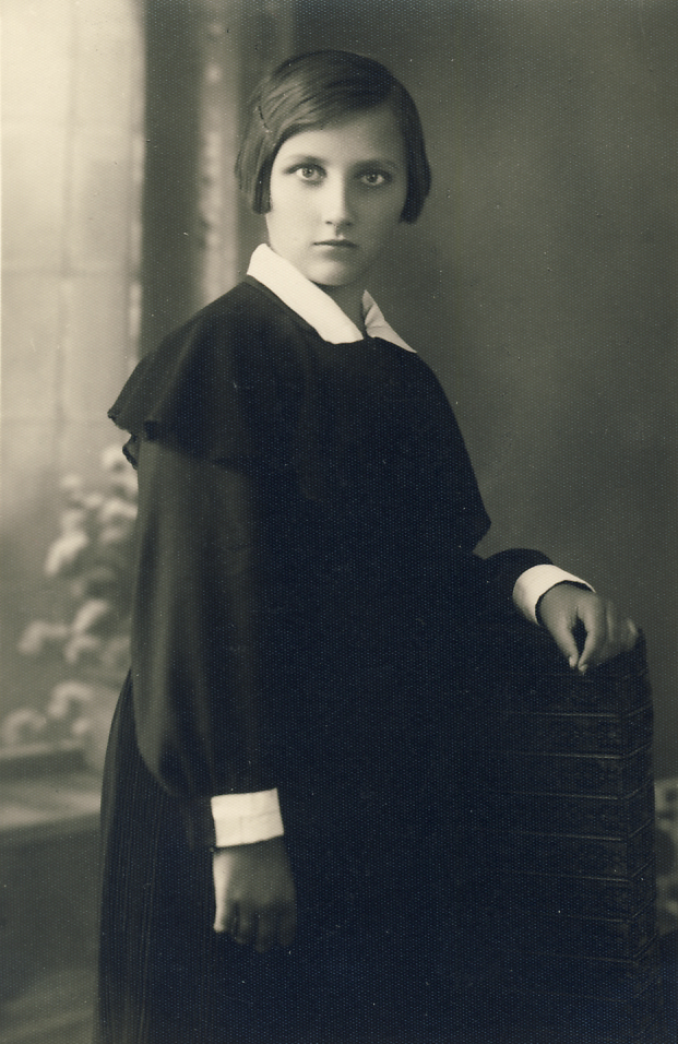 Vanda Zaborskaitė – Panevėžio mergaičių gimnazijos moksleivė. 1934–1935 m. m. PAVB skaitmeninis archyvas