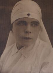 Panevėžio apskrities ligoninės gailestingoji sesuo Zinaida Emilija Kanis-Kanevičienė. Panevėžys. XX a. 4 deš. Panevėžio apskrities Gabrielės Petkevičaitės-Bitės viešoji biblioteka, Almonijos Marcinkevičiūtės-Bernadišienės fondas F92-72