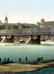 Tiltas Varšuvoje, pastatytas 1864 m. pagal S. Kerbedžio projektą. Nuotr. iš interneto