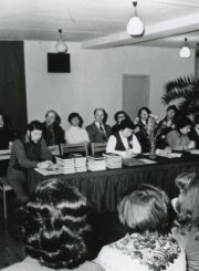 Savanoriškos knygos bičiulių draugijos Panevėžio miesto skyriaus valdybos ataskaitinė konferencija. Pranešėja V. Remec. Panevėžys. 1981 m. PAVB, Savanoriškos knygos bičiulių draugijos Panevėžio miesto skyriaus fondas F24-71