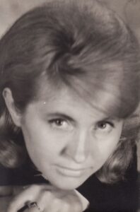Irena Vasiulytė. Panevėžys, 1967 m. Fotogr. Kazimiero Vitkaus. PAVB FKV-402-11-1