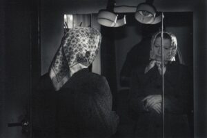R. Šavelis „Tamarikso žydėjimas“ (rež. Ramutis Rimeikis), 2006 m. Irena Vasiulytė – Moterėlė. Fotogr. Ingridos Žilėnaitės. PAVB FJM