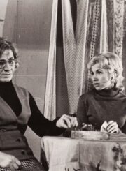. G. Priedė „Otilija ir jos anūkai“ (rež. Vaclovas Blėdis), 1971 m. Eugenija Šulgaitė – Otilija, Irena Vasiulytė – Helda. Fotogr. Kazimiero Vitkaus. PAVB FKV-198-9-3