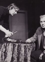 K. Saja „Surūdijęs vanduo“ (rež. Donatas Banionis, Gediminas Karka), 1981 m. Aurimas Babkauskas – Algirdas, Alfredas Dukšta – Jurgis Jomantas. Fotogr. Kazimiero Vitkaus. PAVB FKV-229-7-2