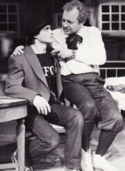 S. Stratijevas „Maksimalistas“ (rež. Peteris Stoičevas), 1988 m. Albinas Kėleris – Slavčas, Alfredas Dukšta – Šuns savininkas. Fotogr. Kazimiero Vitkaus. PAVB FKV-258-12-3