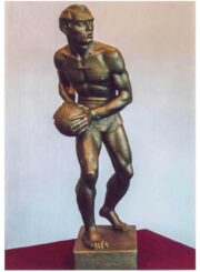 Juozo Zikaro skulptūra „Krepšininkas“. Lietuvos sporto muziejaus nuotrauka