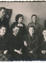 Julija Žukauskaitė – studentų pedagoginės praktikos vadovė Utenos 1-ojoje vidurinėje mokykloje. 1957 03 19. PAVB, Julijos Žukauskaitės fondas F115-246