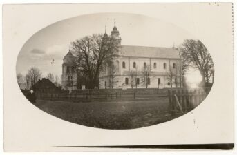 Krinčino Šv. apaštalų Petro ir Povilo bažnyčia. Krinčinas (Pasvalio r.). XX a. 3–4 deš. PAVB, Panevėžio vyskupijos kurijos skaitmeninis archyvas