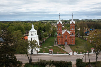 Dusetų Švč. Trejybės bažnyčia. Fotogr. G. Lukoševičius. Dusetos (Zarasų r.). 2025 m. PAVB skaitmeninis archyvas