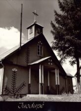 Juodupės Švč. Aušros Vartų Dievo Motinos senoji bažnyčia. Juodupė (Rokiškio r.). Apie 1982 m. PAVB, Panevėžio vyskupijos kurijos archyvas