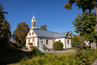 Vadoklių Švč. Jėzaus Širdies bažnyčia. Fotogr. G. Lukoševičius. Vadokliai (Panevėžio r.). 2025 m. PAVB skaitmeninis archyvas