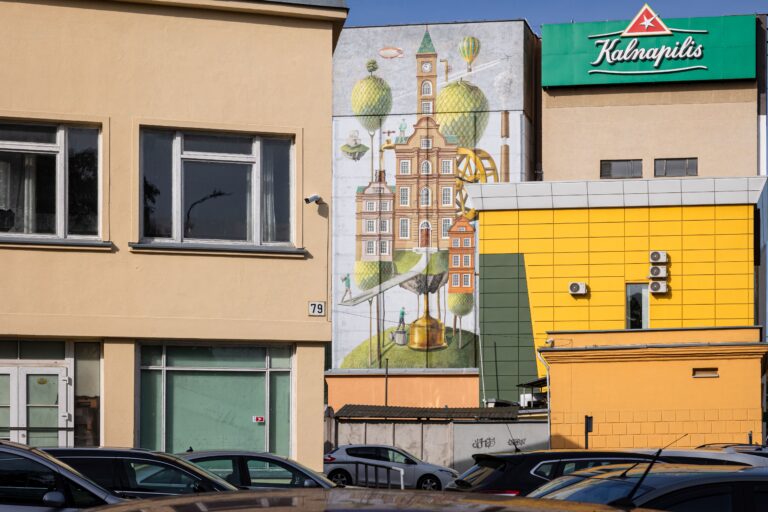 Piešinys ant „Kalnapilio“ alaus daryklos sienos. Gintaro Lukoševičiaus nuotrauka. 2026 m.